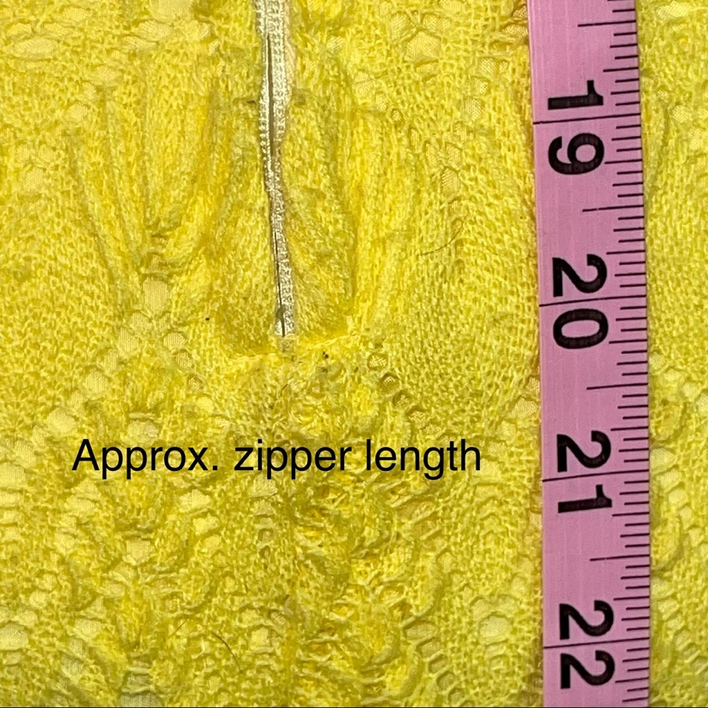 Vintage Go-Go Dress Yellow Knitted Size Medium/6 Winkleman’s Detroit - Picture 9 of 13